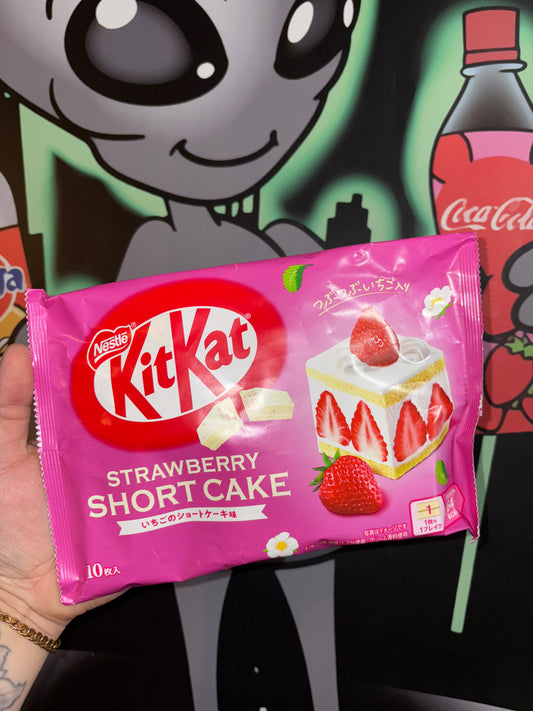 KitKat Strawberry Shortcake