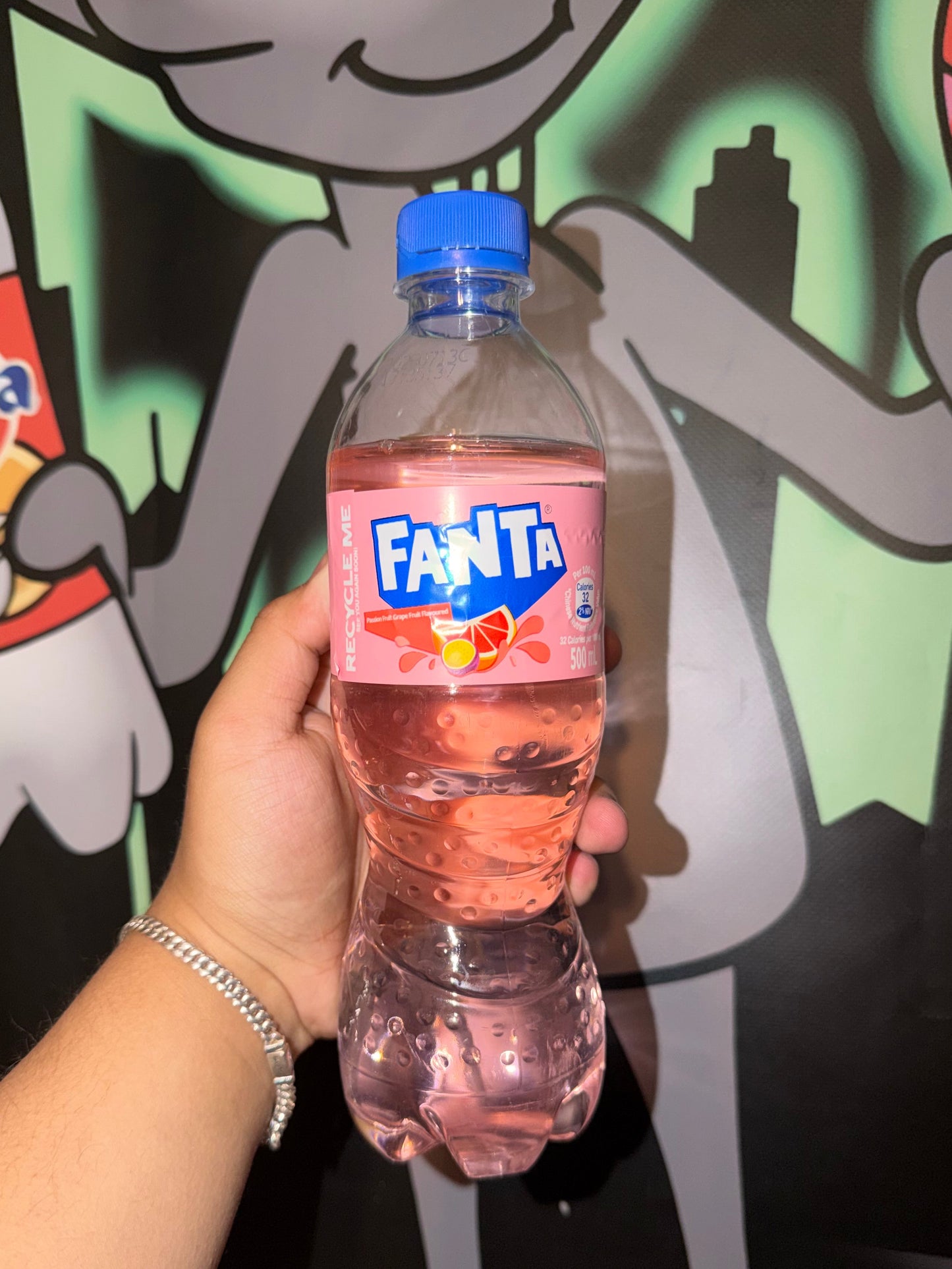 Fanta Passionfruit Grapefruit